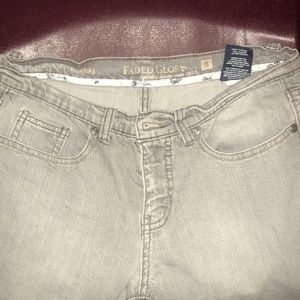 JEANS WITH LOOSE WIDE ANKLES
